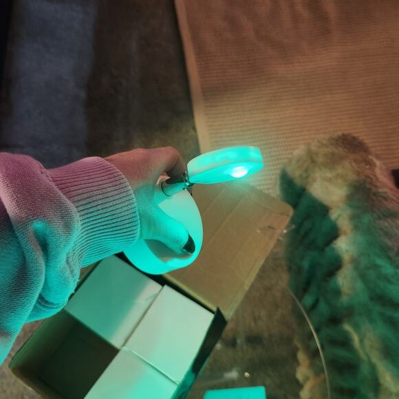 LED Light with Remote Control - Picture 5 of 9